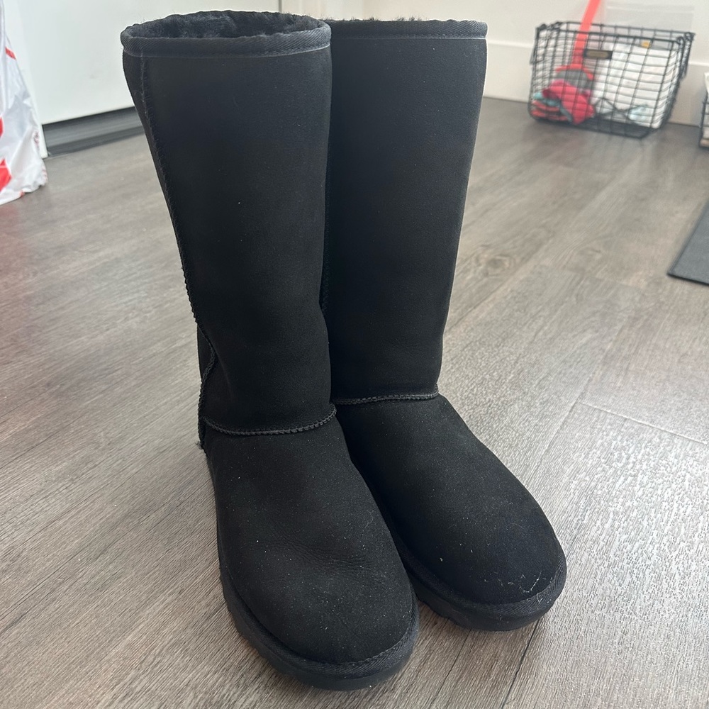 Black Tall Ugg Boots
